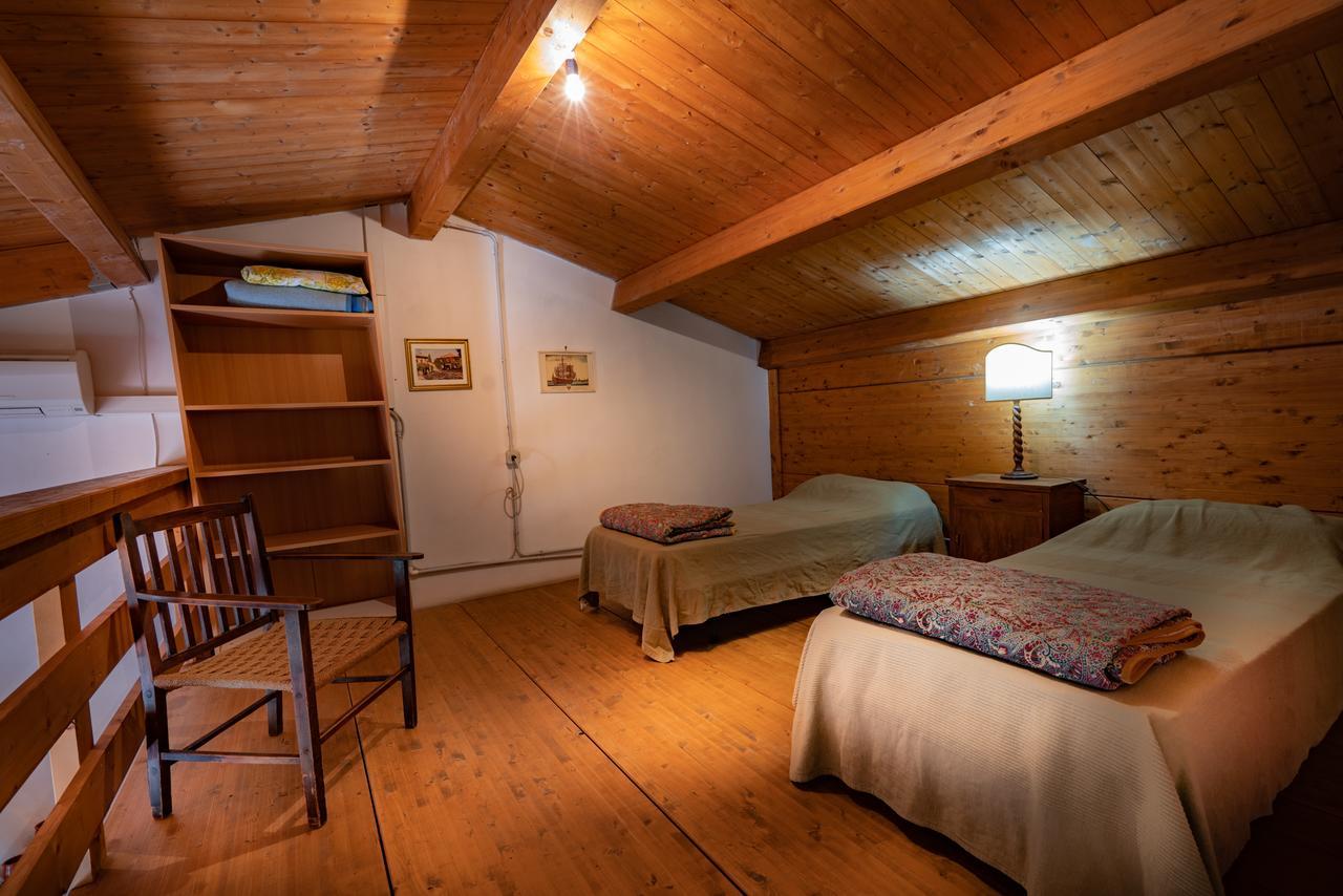 Agriturismo Fattoria Di Gratena Arezzo Eksteriør billede